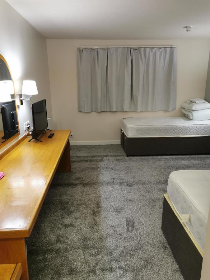 Aveley Thurrock Hotel M25 Services מראה חיצוני תמונה