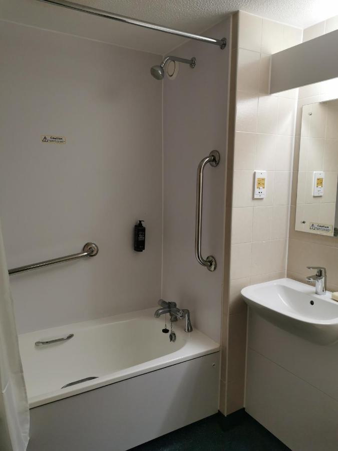 Aveley Thurrock Hotel M25 Services מראה חיצוני תמונה