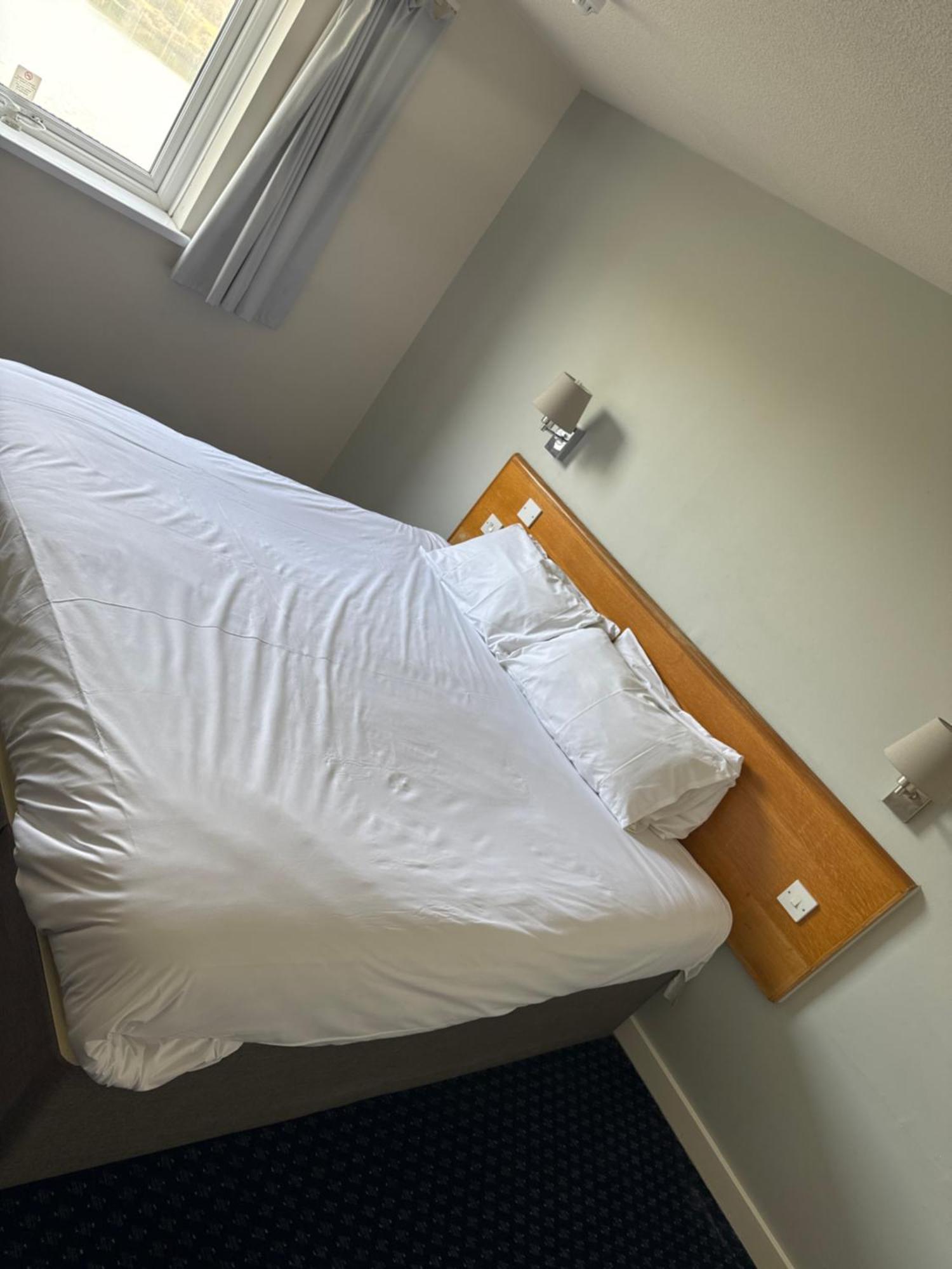 Aveley Thurrock Hotel M25 Services מראה חיצוני תמונה