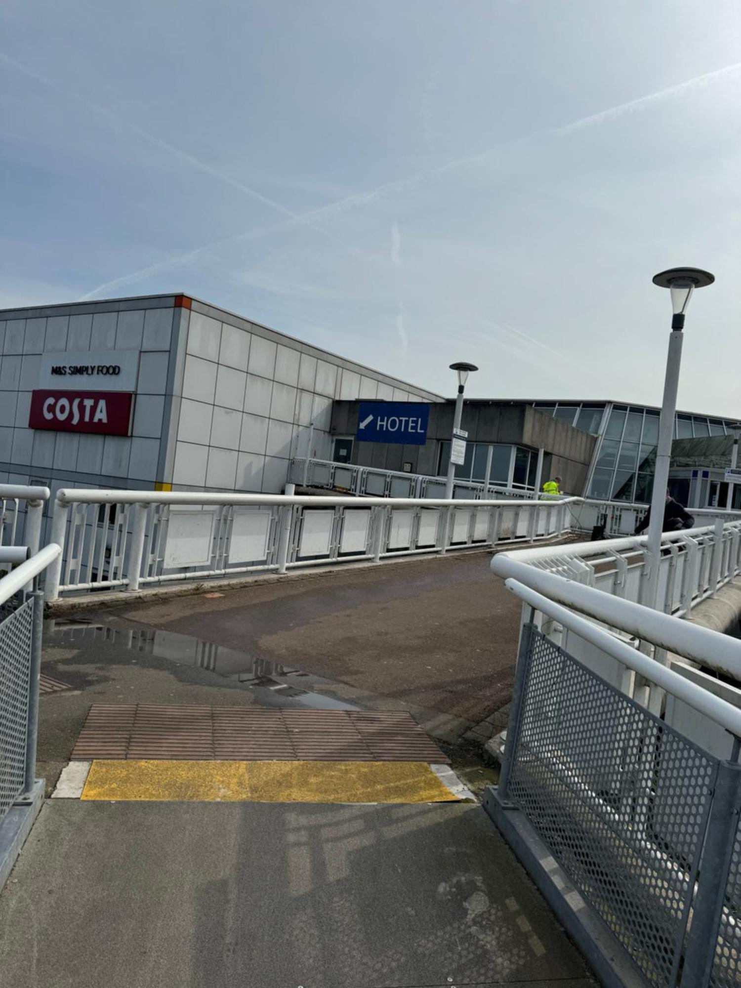 Aveley Thurrock Hotel M25 Services מראה חיצוני תמונה